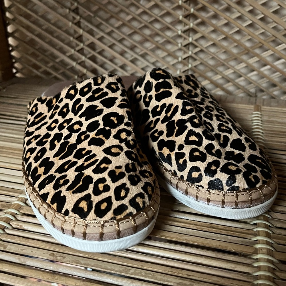 SeaVees Lido Slides - Picture 6 of 9